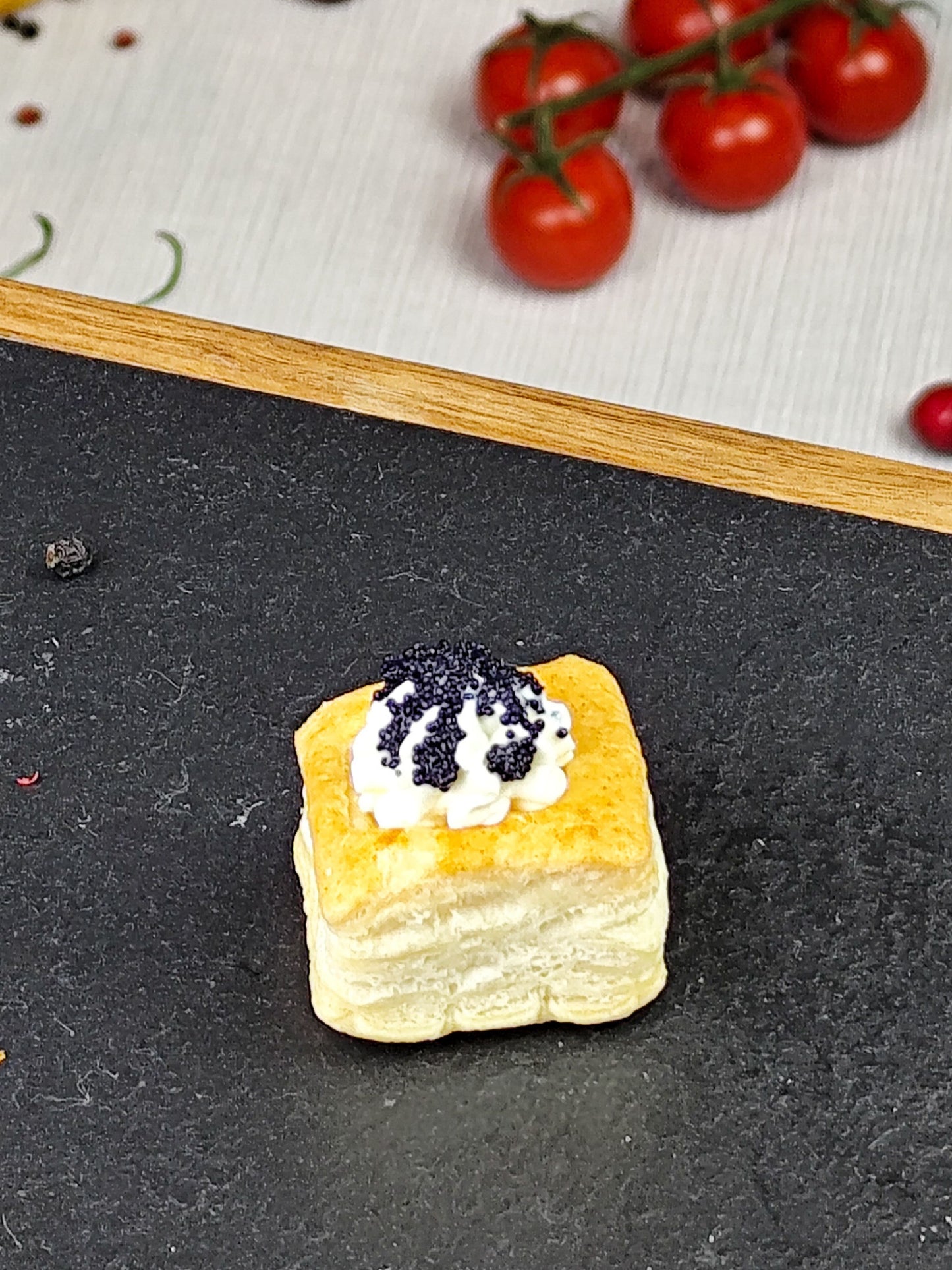 Sluoksniuotos tešlos krepšeliai philadelphia ir ikrais