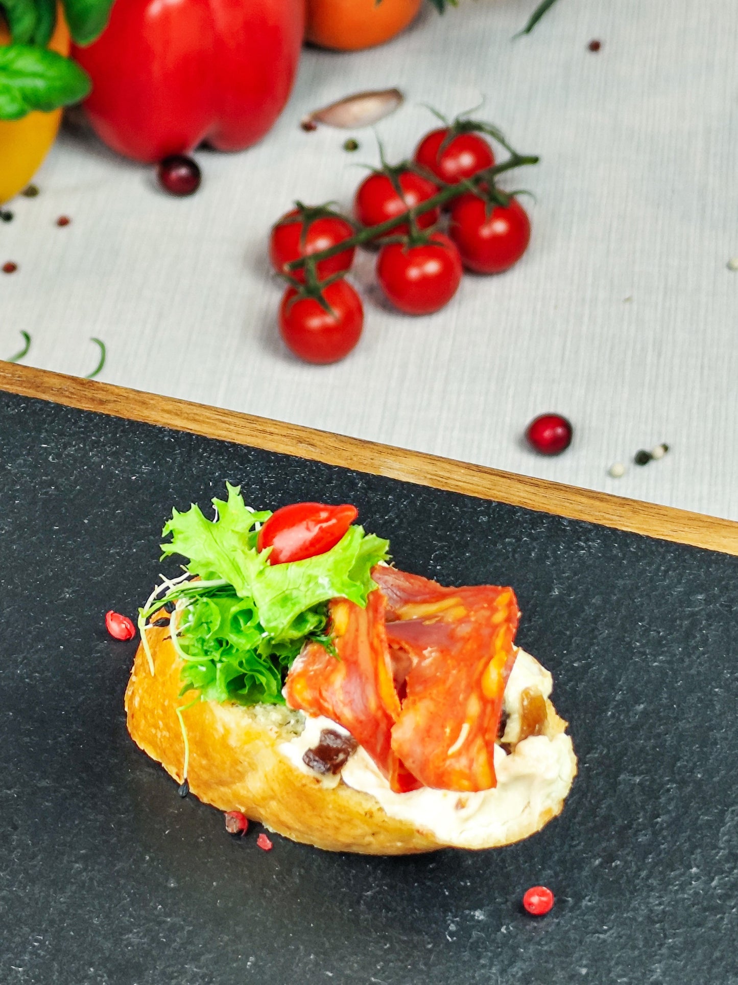 Brusketos su chorizo dešra