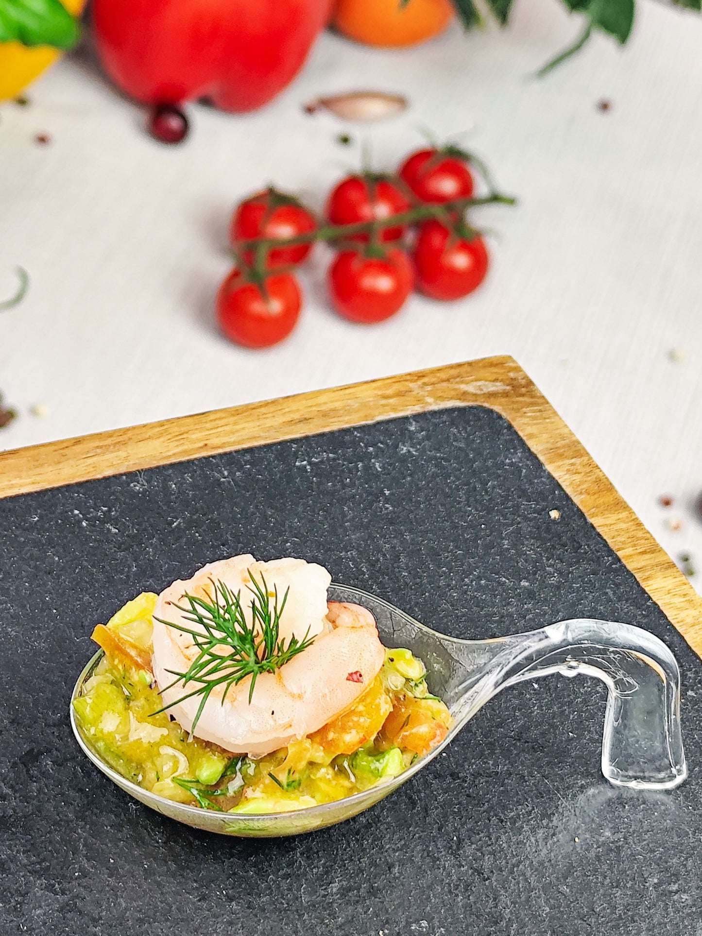 Krevetės su gvakamole šaukštelyje